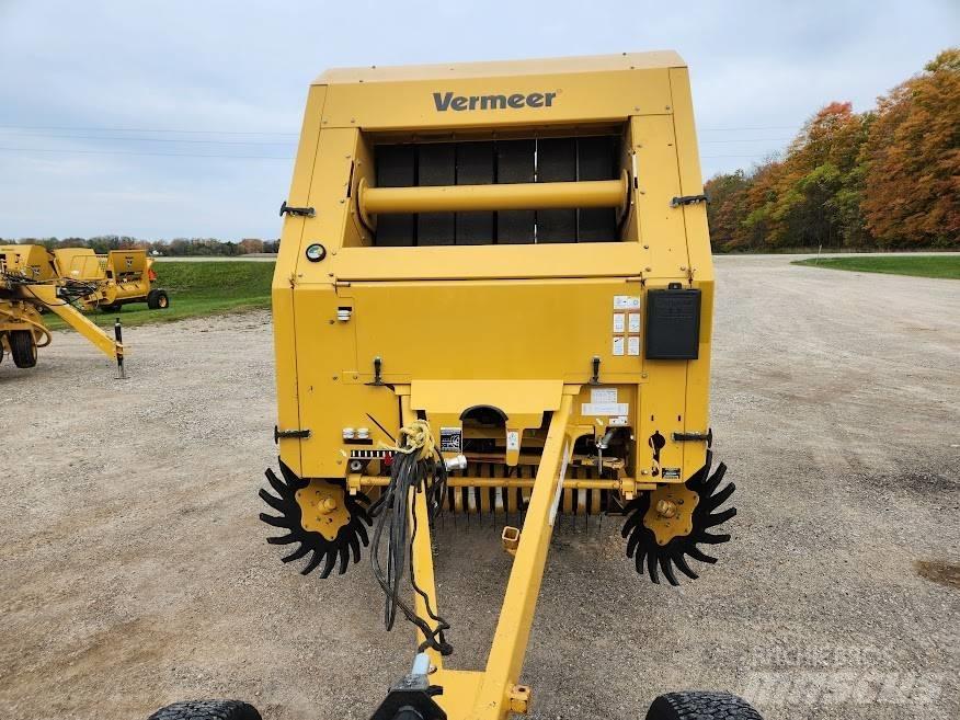 Vermeer 504N Rundballenpressen