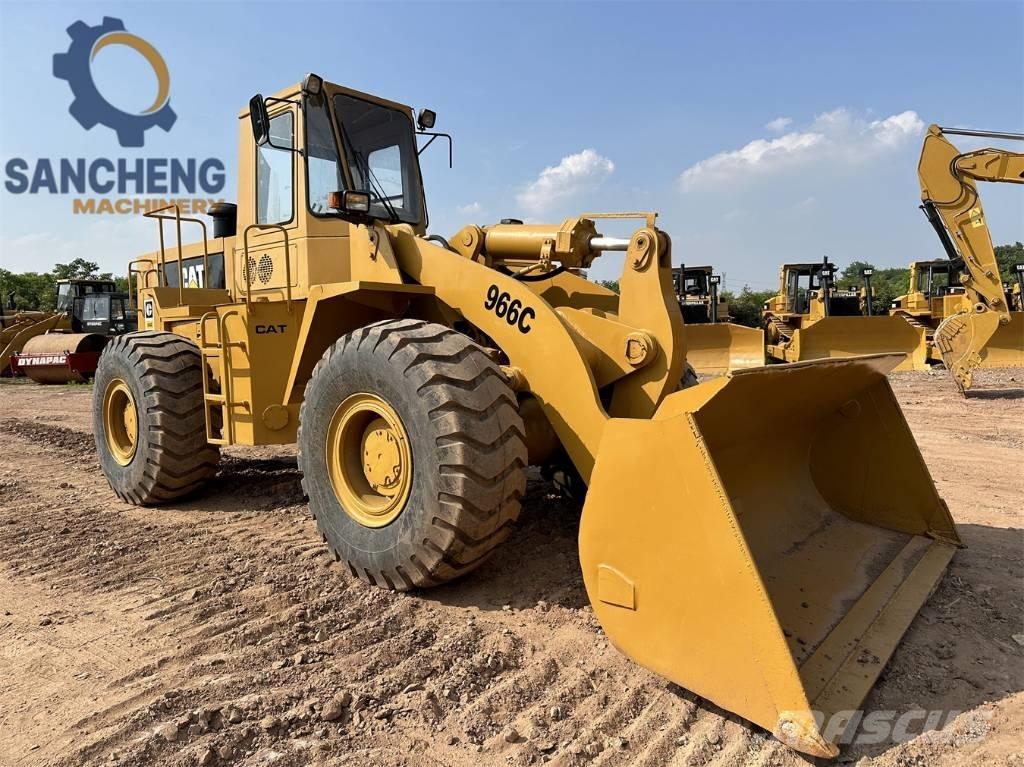 CAT 966C Radlader