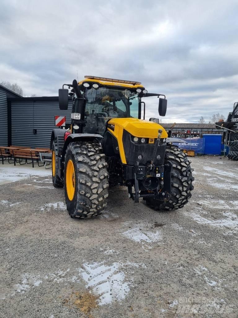 JCB Fastrac 4220 Traktoren