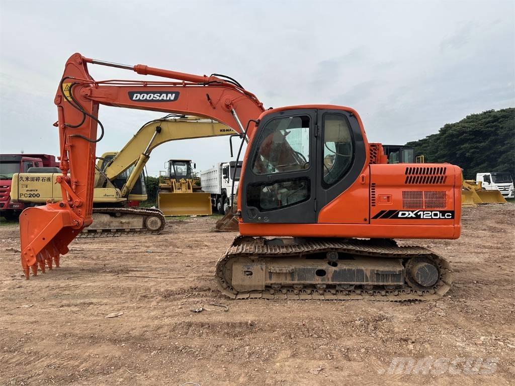 Doosan DX 120 Raupenbagger