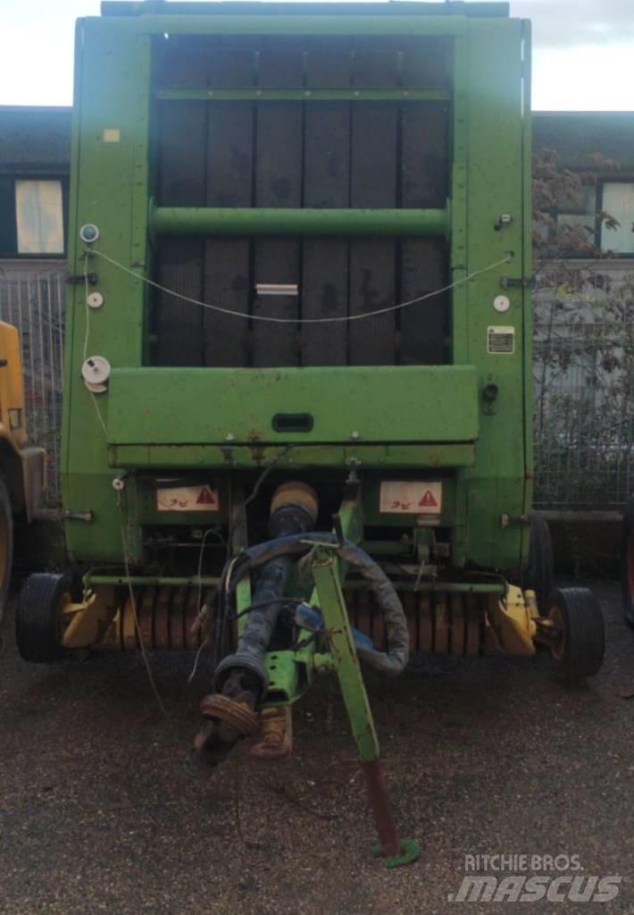 John Deere 550 Rundballenpressen