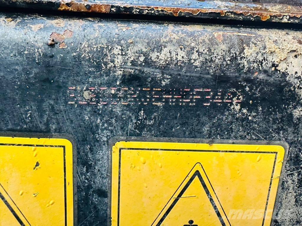 JCB 3 T ST Minidumper