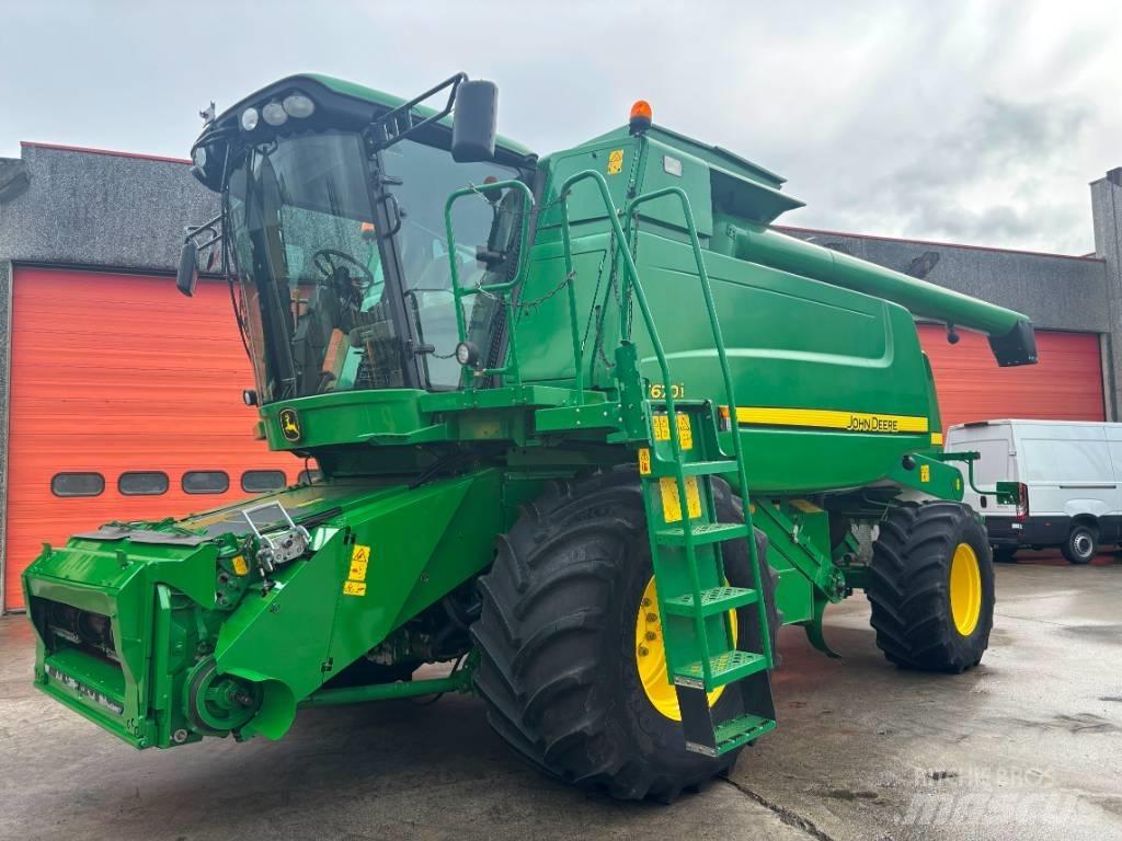 John Deere T 670 i Mähdrescher