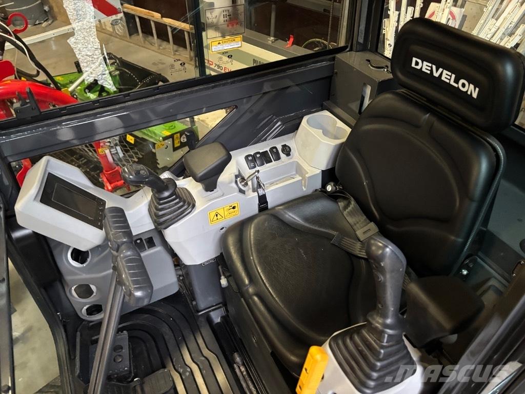 Develon DX 19 Z-7 Minibagger < 7t