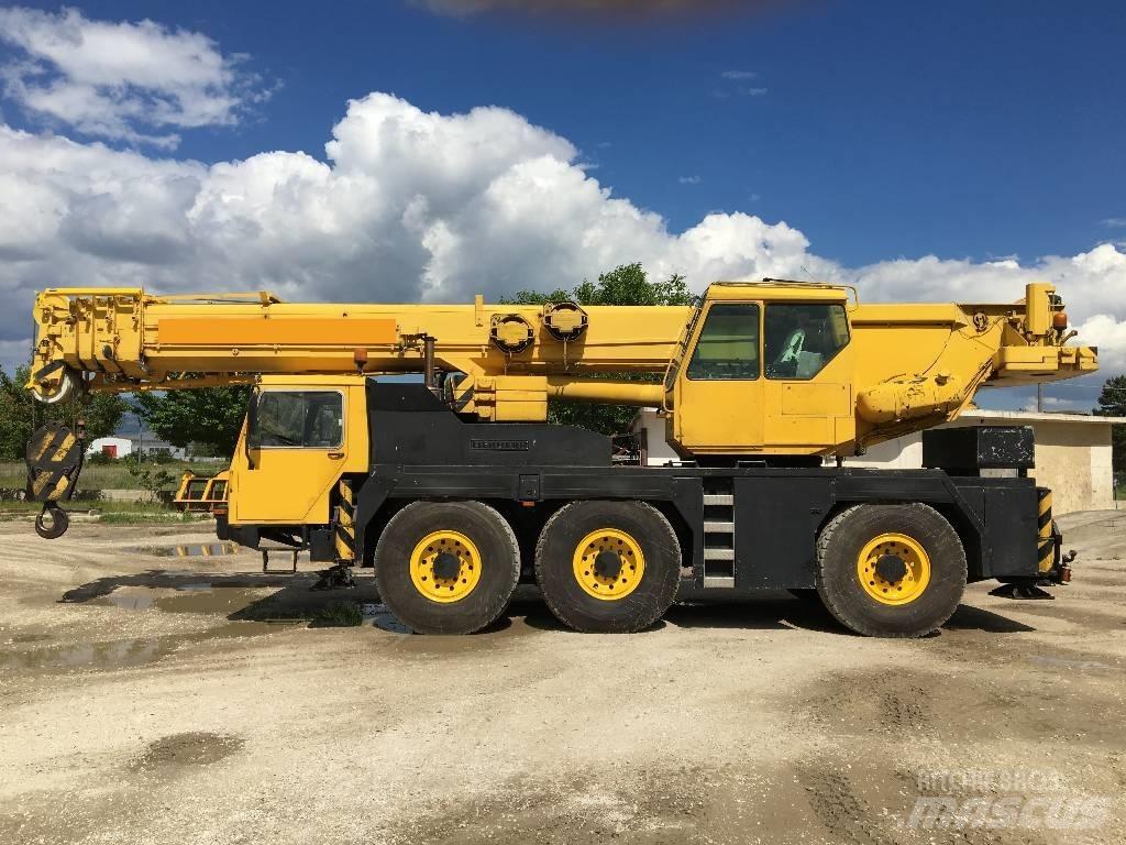 Liebherr LTM 1050 Kranen voor alle terreinen