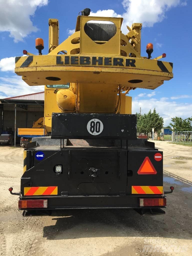 Liebherr LTM 1050 Kranen voor alle terreinen