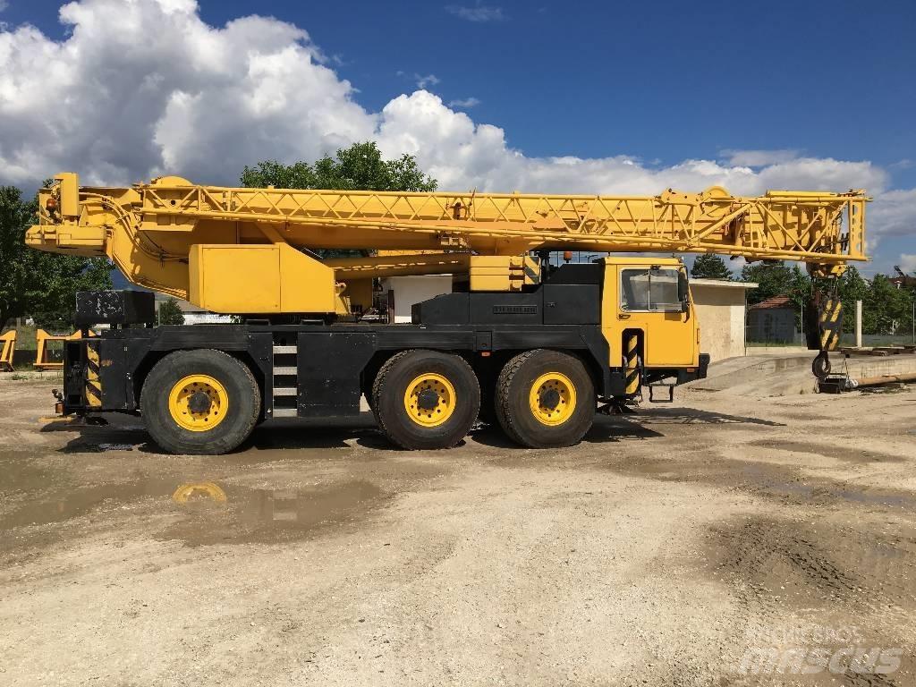 Liebherr LTM 1050 Kranen voor alle terreinen