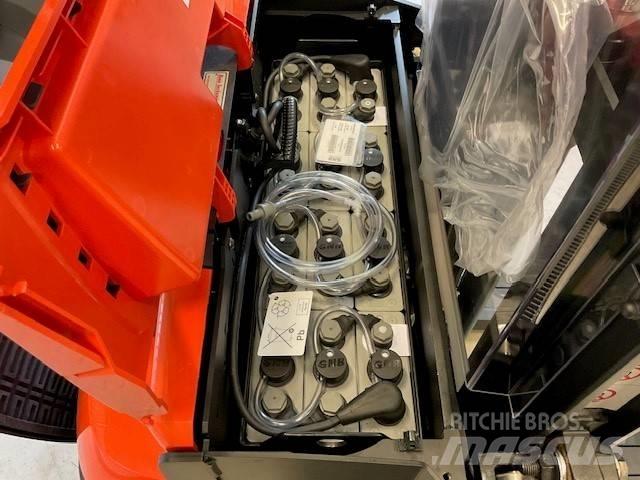 Toyota SWE 120 L Deichselstapler
