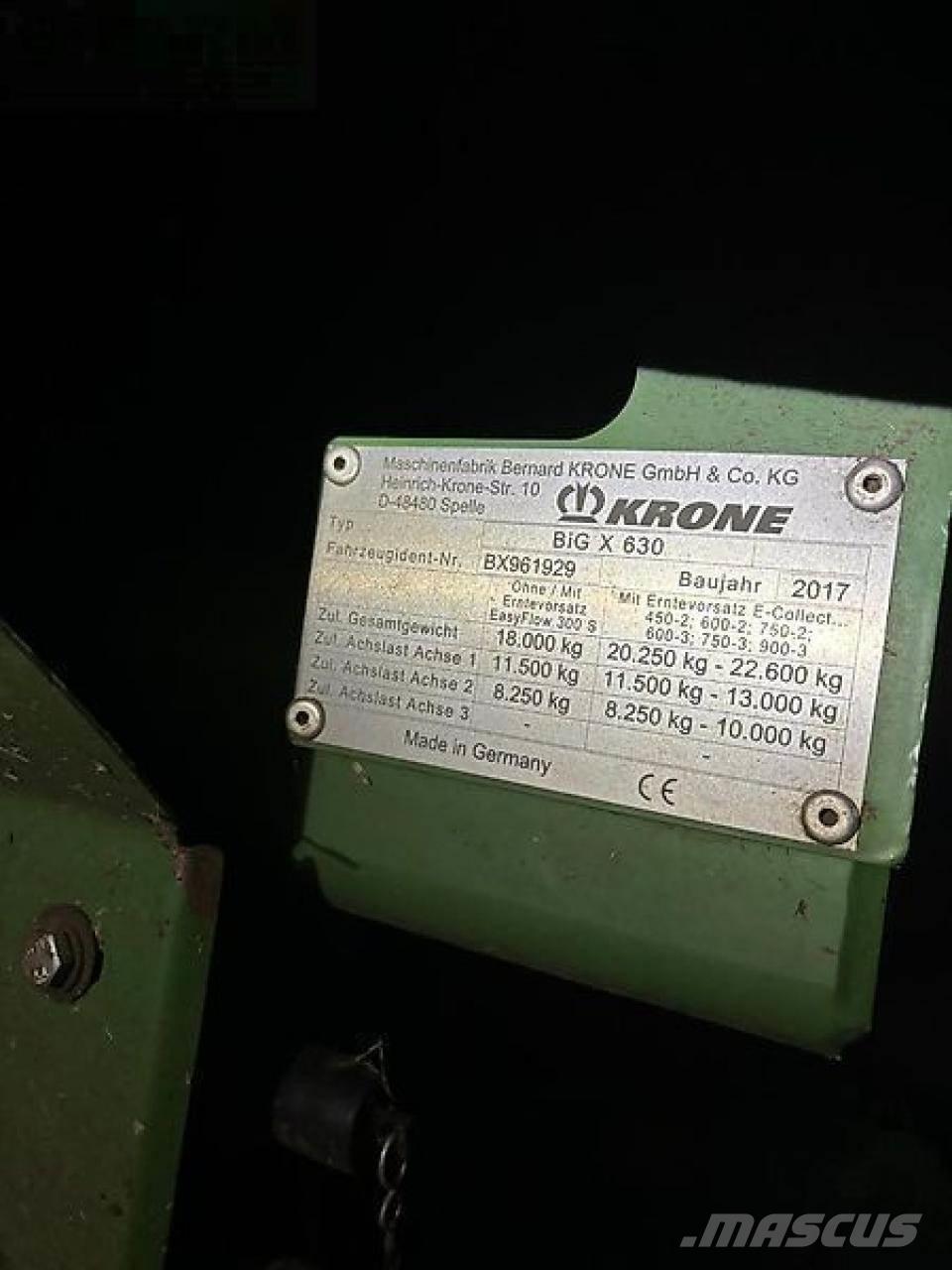 Krone big x 630 Selbstfahrende Häcksler