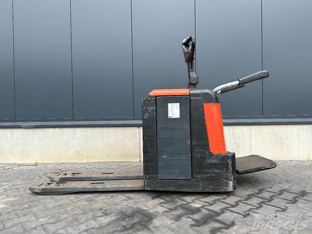 BT LPE240/M Deichselstapler