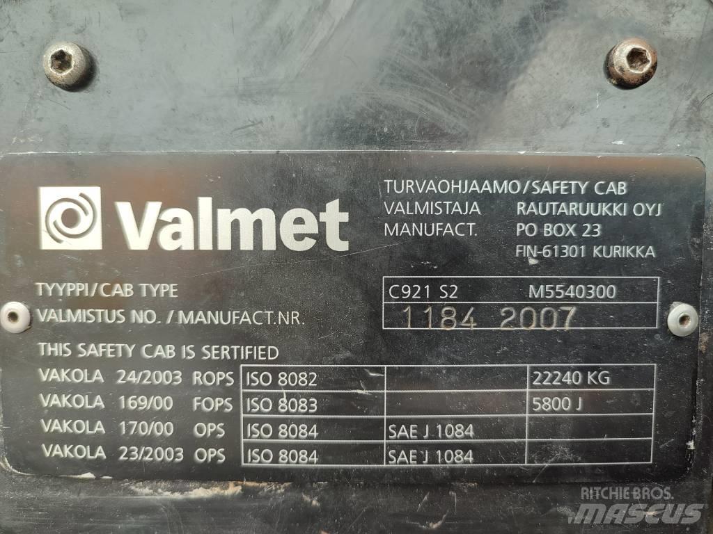 Valmet 911.3 Harvester