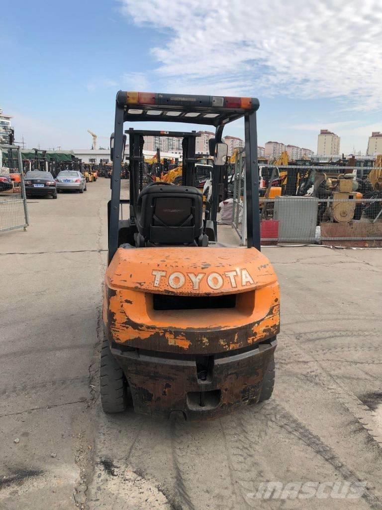 Toyota FD 30 Diesel heftrucks