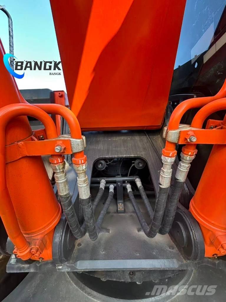 Hitachi ZX 240 Raupenbagger