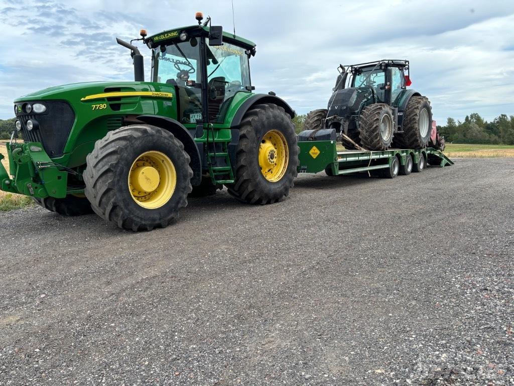 John Deere 7730 Traktoren