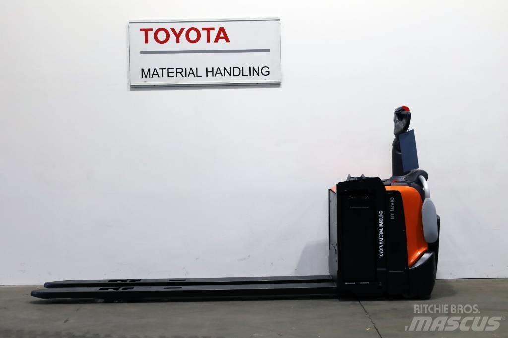 Toyota LPE 250 Gabelstapler mit Fahrerstand
