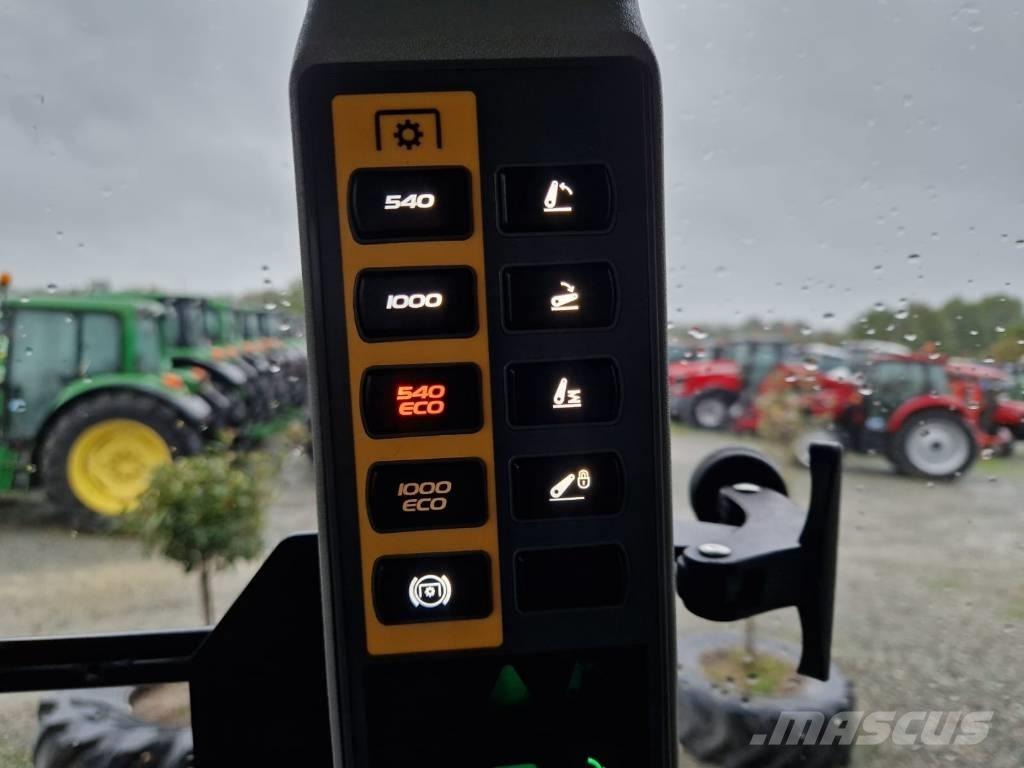 CLAAS Arion 450 Traktoren