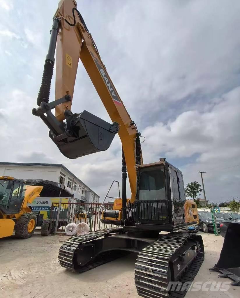 Sany SY 215 Raupenbagger
