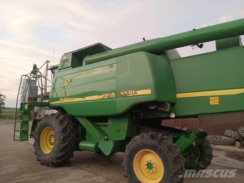 John Deere 9540 CWS Mähdrescher