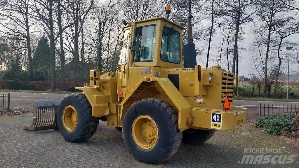 CAT 920 Radlader