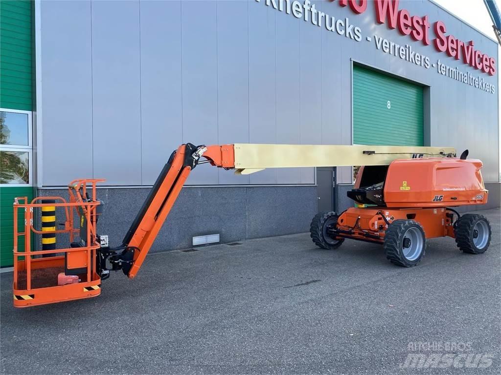 JLG 660SJ Teleskopbühnen
