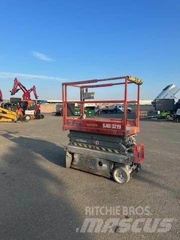 SkyJack SJIII3219 Scheren-Arbeitsbühnen