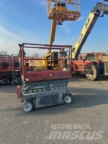 SkyJack SJIII3219 Scheren-Arbeitsbühnen