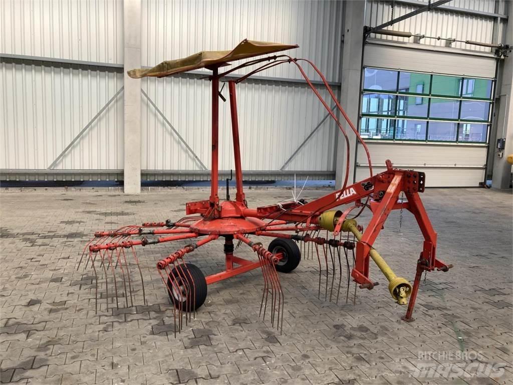 Fella TS 335 DN Schwader