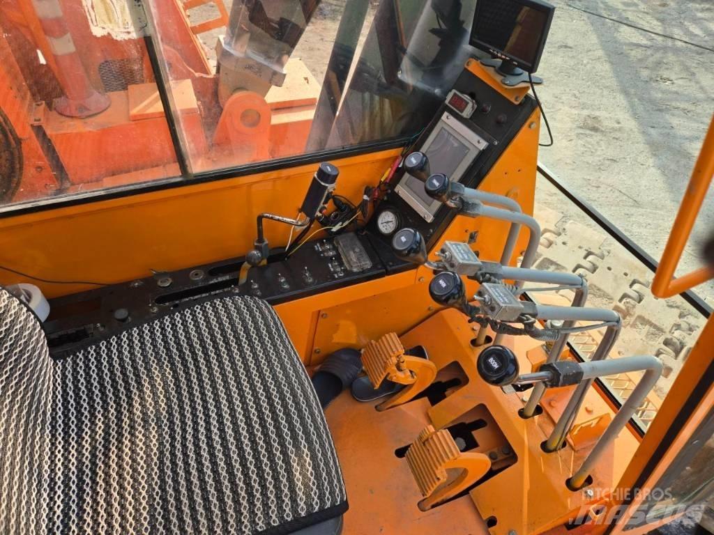 Sumitomo LS138RH Raupenkrane
