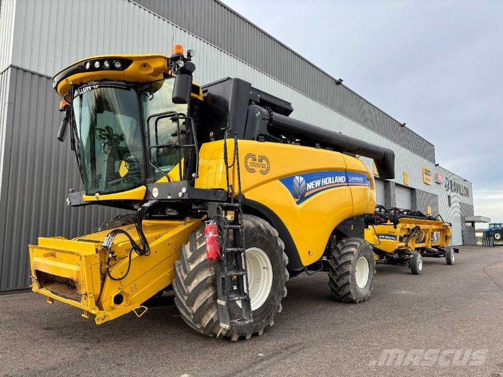 New Holland CH7.70 Mähdrescher