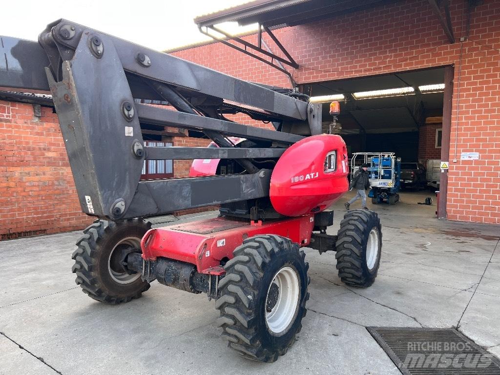 Manitou 180 ATJ Gelenkteleskoparbeitsbühnen