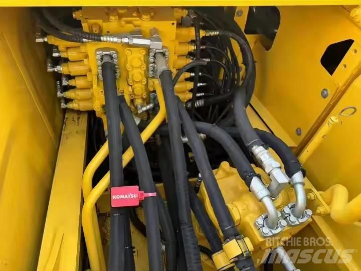 Komatsu PC210lc Raupenbagger
