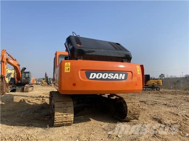 Doosan DH 300 Raupenbagger