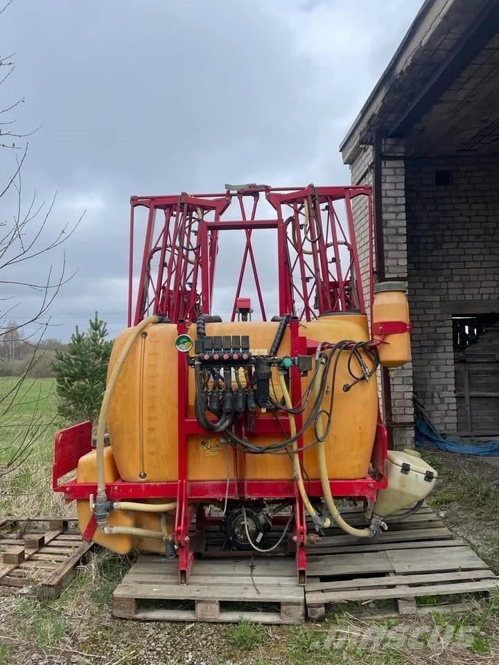 Junkkari 1300/4 Anbauspritzen