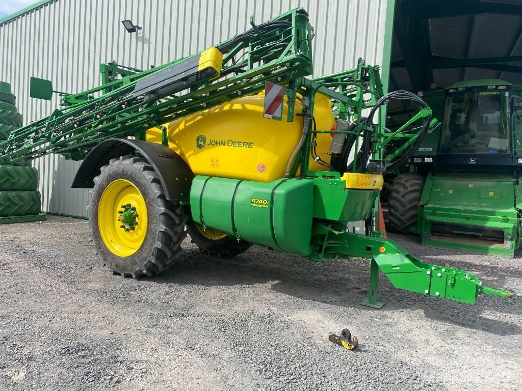John Deere 740 i Anhängespritzen
