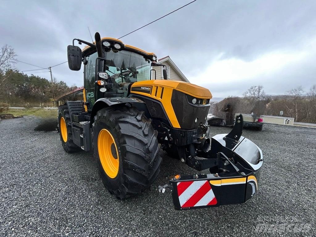 JCB 4220 FASTRAC Traktoren