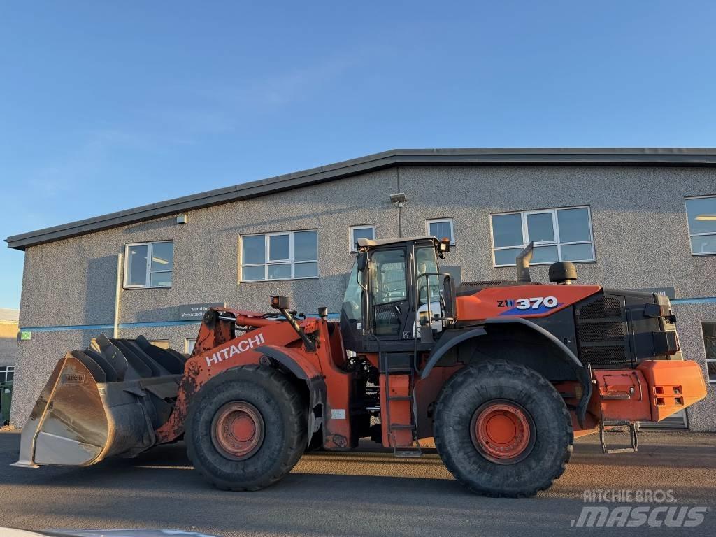 Hitachi ZW 370-6 Radlader