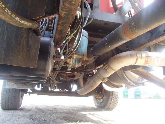 Volvo WG Schneeschilde und -pflüge