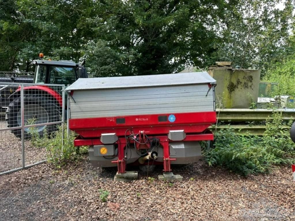 Kverneland TL3900 Mineraldüngerstreuer