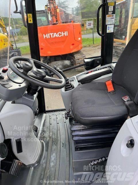 CAT 906 Radlader