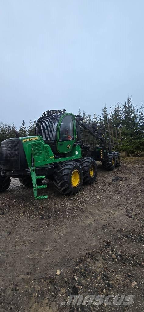 John Deere 1210 E Forwarder
