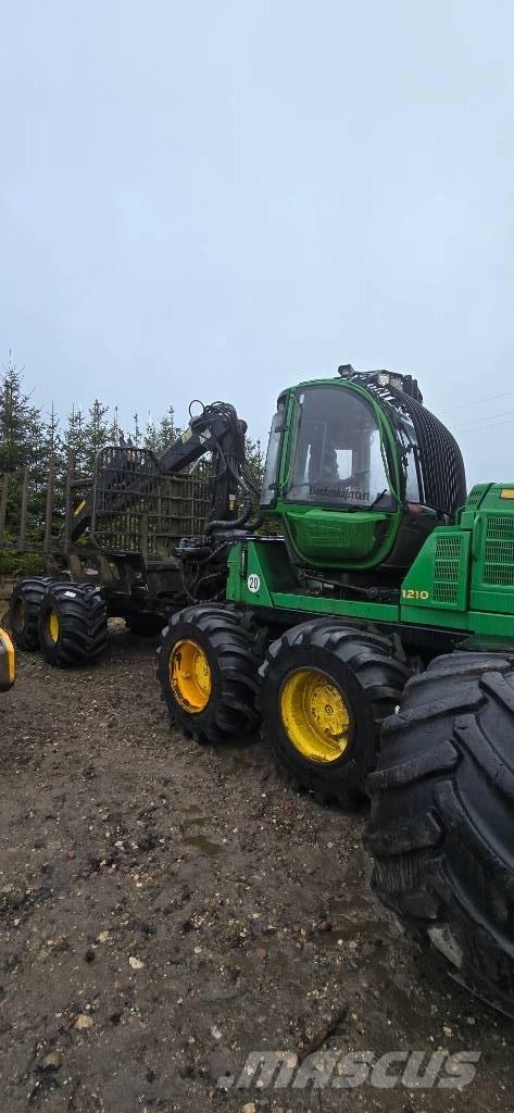 John Deere 1210 E Forwarder