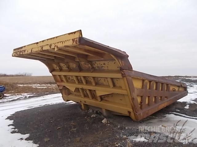 CAT 777B Dumper - Starr