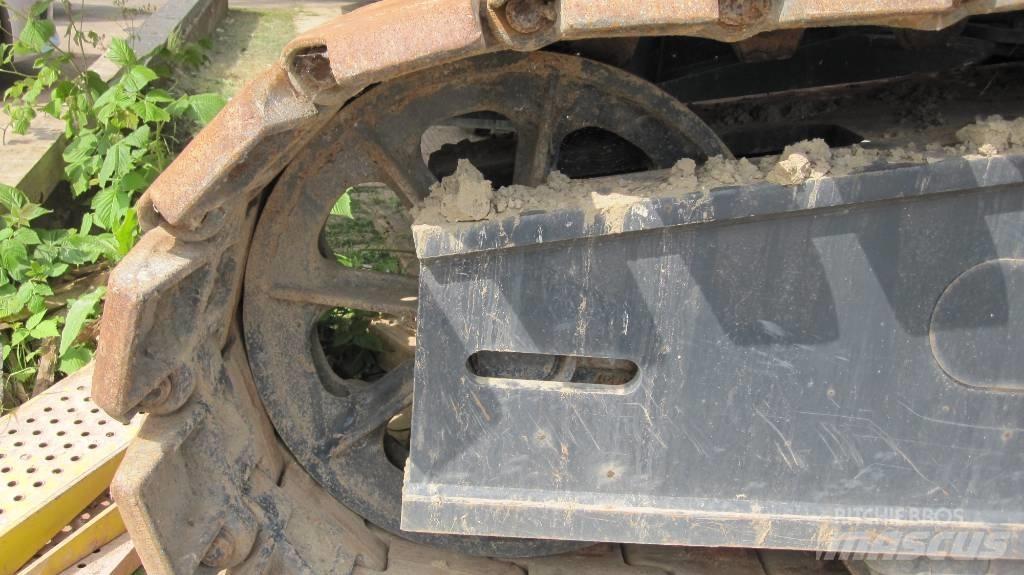 Kobelco CKE 1100 G Raupenkrane