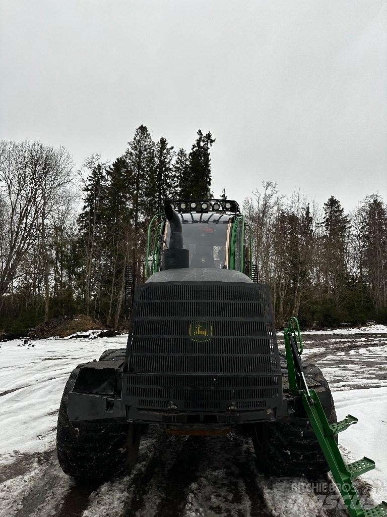 John Deere 1510G Forwarder