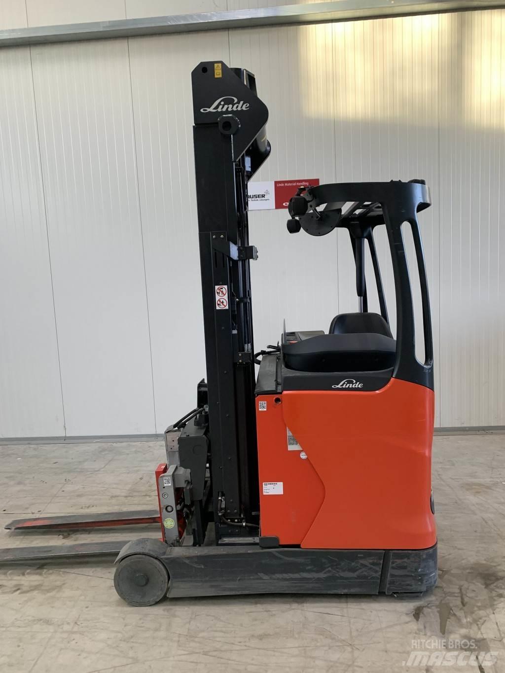 Linde R14 Schubmaststapler