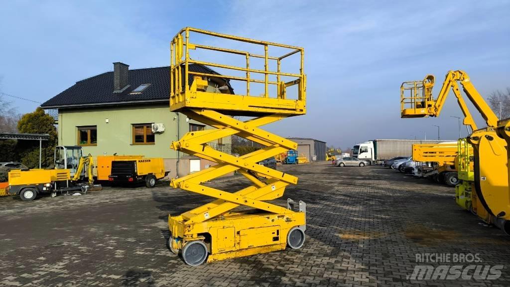 Genie GS 2032 Scheren-Arbeitsbühnen