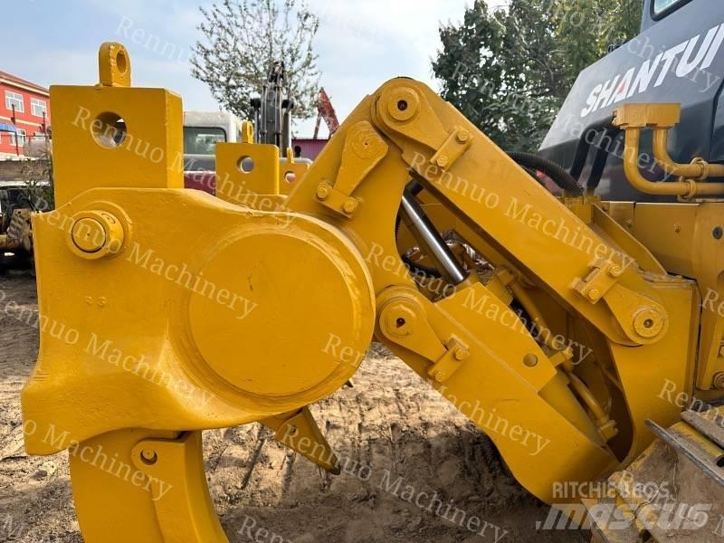 Shantui SD 22 Bulldozer