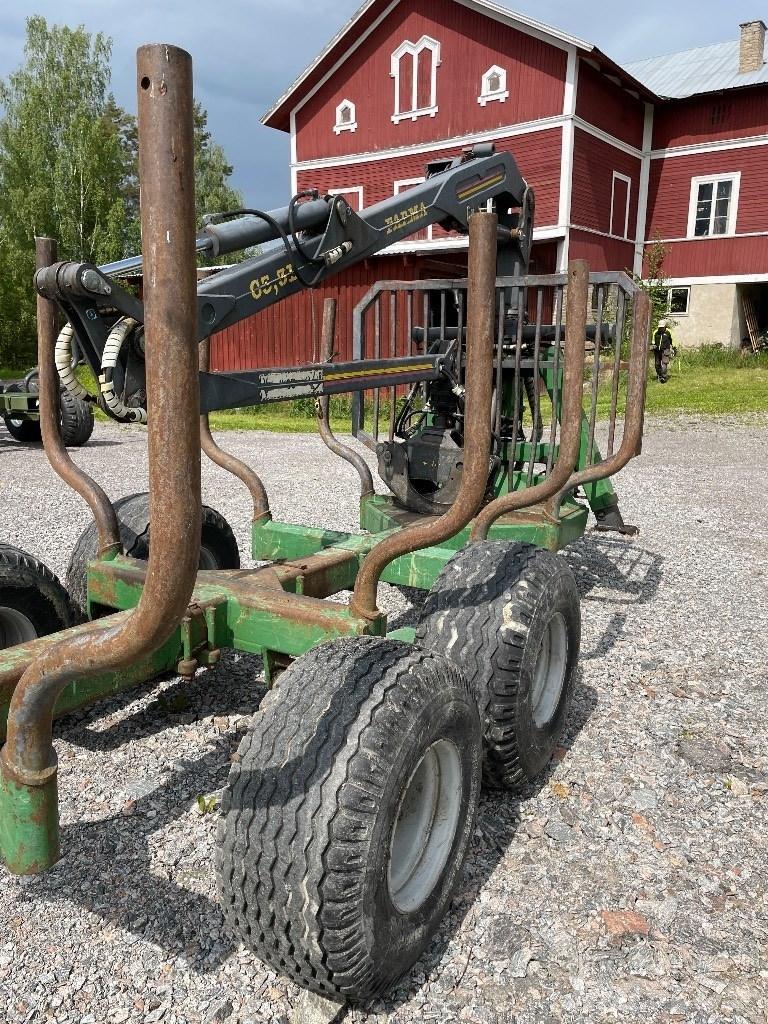 Farma T9 skogsvagn Weitere Anhänger