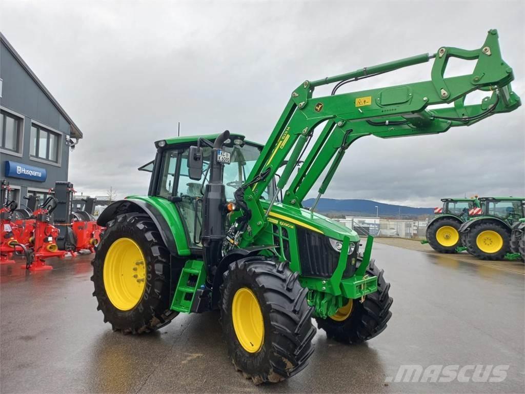 John Deere 6090M Traktoren