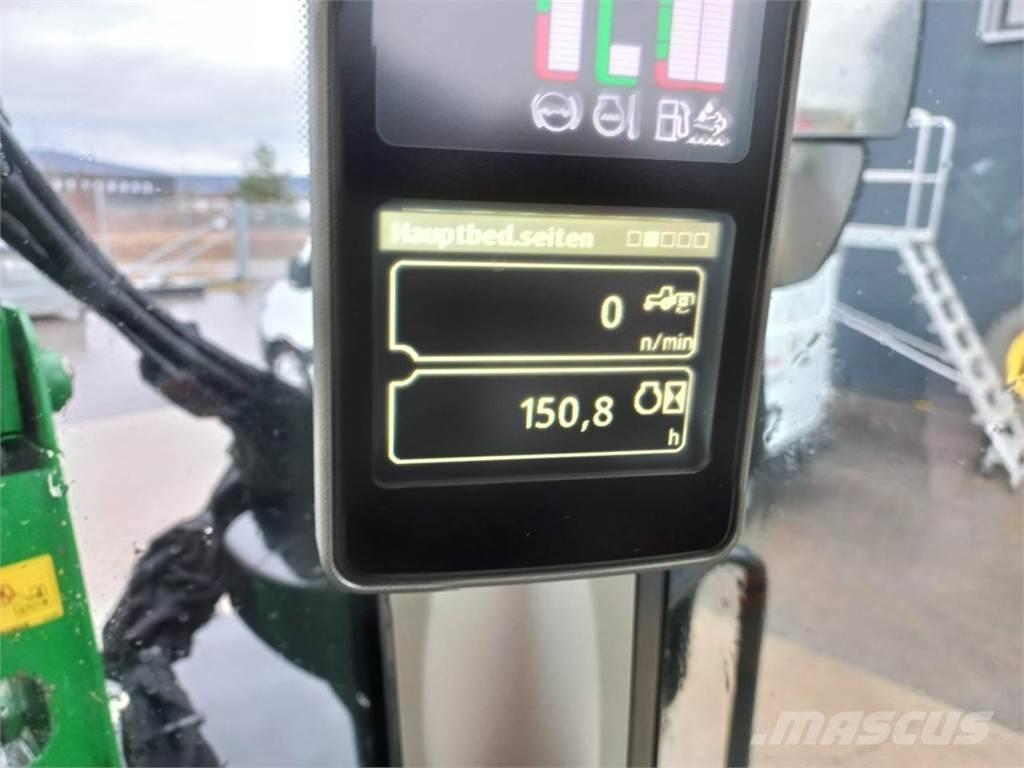 John Deere 6090M Traktoren